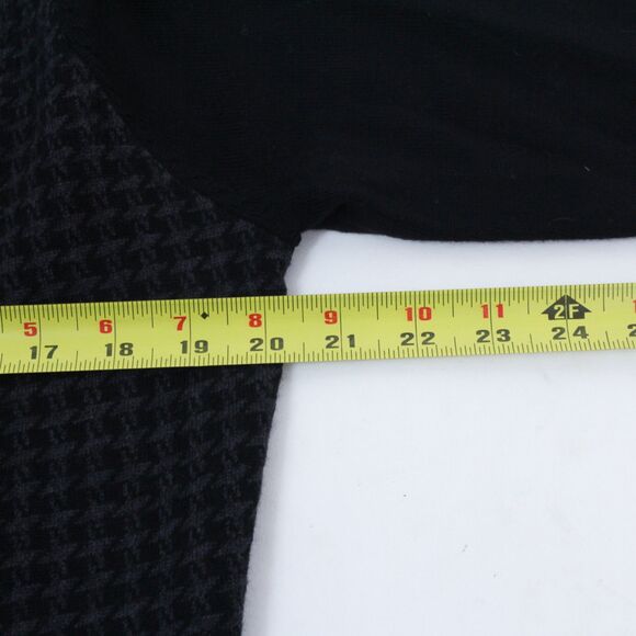 NWT Saks 5th Avenue Mens Black V-Neck Ribbed Merino Wool Pullover Sweater Medium - Picture 6 of 10